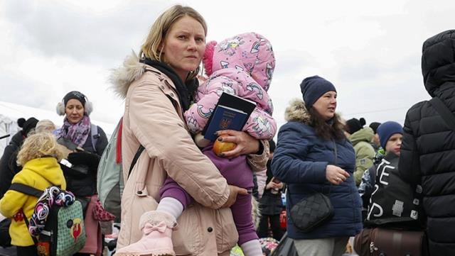 Avrupalılardan mülteci sorununa iki yüzlü yaklaşım! Ukraynalılara gösterdikleri hassasiyeti Suriyelilere gösteremediler