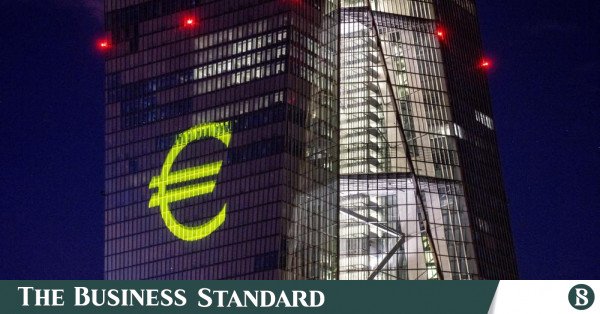ECB, 2024 ortasına kadar faiz oranlarını artırmaya devam etmeli, AB maliye politikasını sıkılaştırmalı: IMF