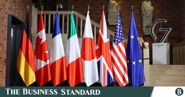Japonya, G7'nin küresel bankacılık sistemini güçlendirmeyi görüşeceğini söyledi