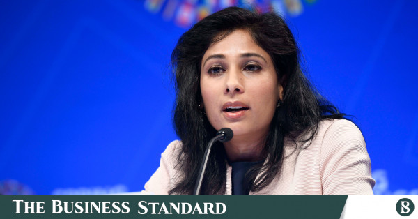 IMF'den Gopinath, piyasaların fazla iyimser olduğunu söyleyerek enflasyonun yukarı yönlü risklerini "büyük" görüyor