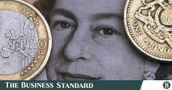 IMF, İngiltere'nin 2023'te artık resesyona girmediğini söyledi