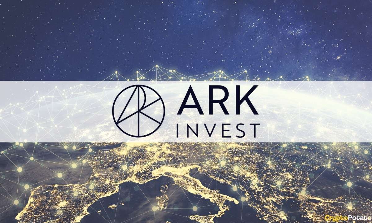 Cathie Wood'un ARK Invest'i, Coinbase'in COIN Hisselerini 2 Haftada 88 Milyon Dolar Değerinde Aktardı