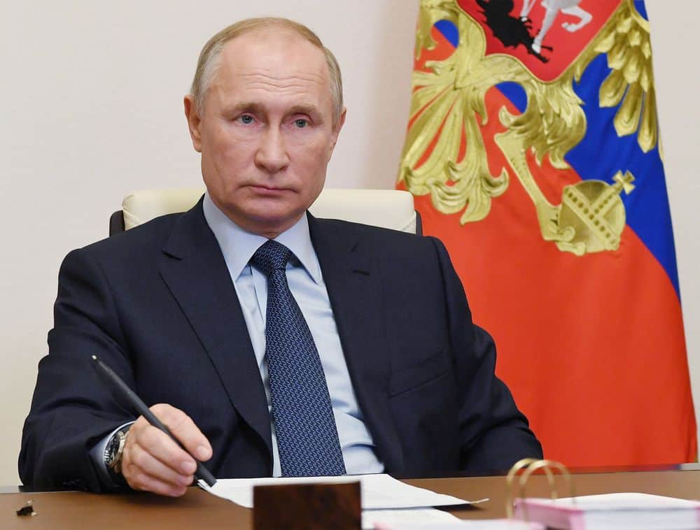 Vladimir Putin Ağustos'ta Başlayacak Rus CBDC'sini Onayladı