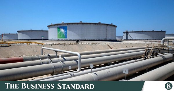 Suudi Arabistan petrol devi Aramco, geçen yıla göre yaklaşık %40 düşüşle ikinci çeyrekte 30 milyar dolar kâr bildirdi