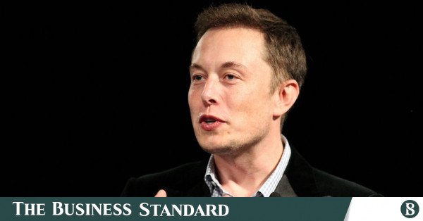 Musk, Tesla'nın yılda 200.000 Cybertruck üretmeyi hedeflediğini söyledi