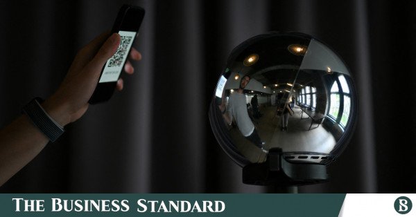 Worldcoin, Hindistan'ın Aadhaar'ına benzer küresel kimlik ağı kurmayı hedefliyor