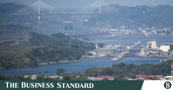 Şiddetli kuraklık nedeniyle Panama Kanalı trafiğindeki düşüşün maliyeti 700 milyon dolara kadar çıkabilir