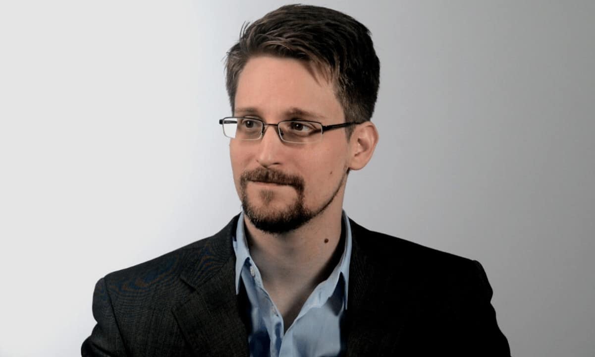 Edward Snowden, Tornado Cash Geliştiricileri için Yasal Savunma Fonu'nu Destekliyor
