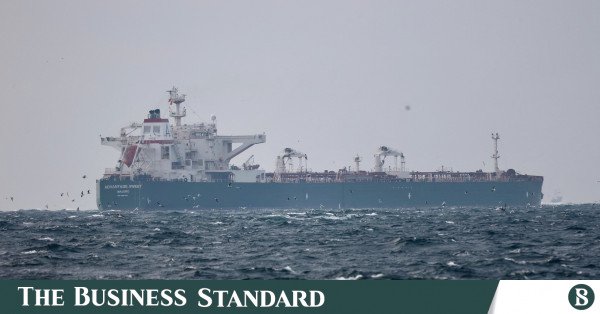 Petrol, ABD'nin Husilere yönelik saldırılarının Kızıldeniz'deki gerilimi artırmasıyla yükseldi