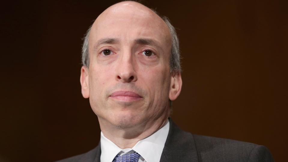 CNBC Sunucusu, Bitcoin'in İşe Yaramadığını İddia Eden Gary Gensler'ı Yayında Patlattı