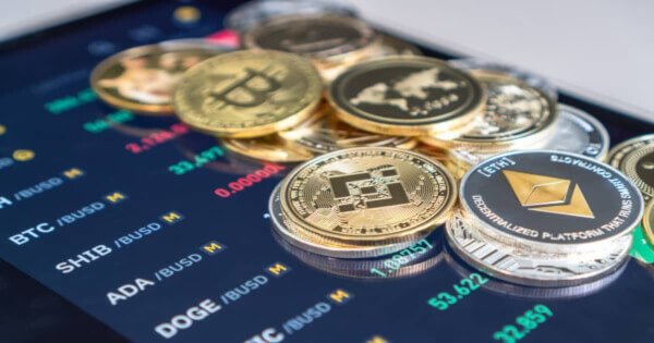 Hong Kong'lu SFC, Kripto Borsası Bitforex'in Dolandırıcılık Yaptığı Şüpheli Konusunda Halkı Uyardı