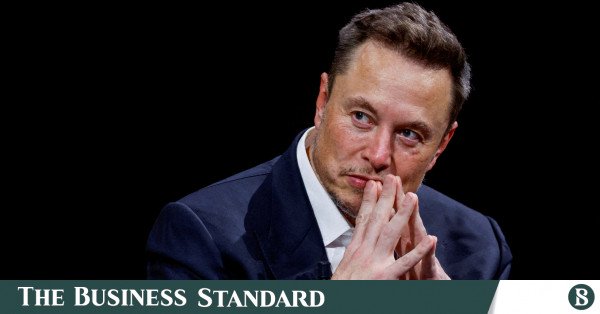 Eski Twitter yöneticileri Elon Musk'a 128 milyon doların üzerinde tazminat davası açtı