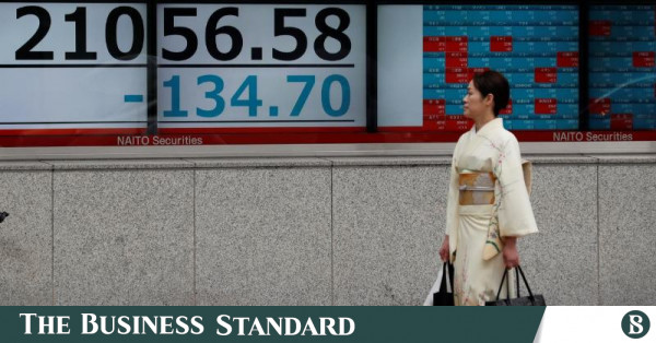 Asya piyasaları ABD verisinin faiz indirimi umutlarının ardından düştü