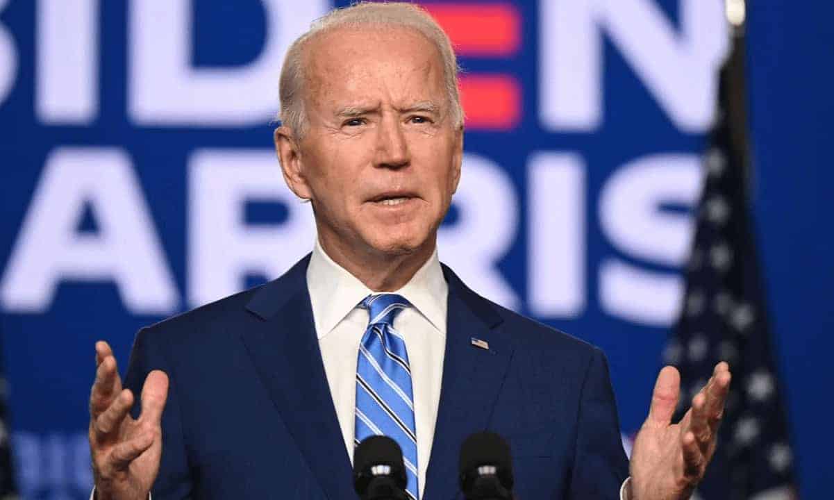 Bitcoin, Başkan Joe Biden'ın 2024 Seçim Kampanyasını Bitirmesinden Sonra Dakikalar İçinde 2 Bin Dolar Düştü