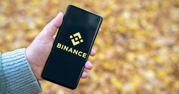 Binance, İkili Yatırım Abonelerine 2.500 USDC'ye Kadar ve %30 APR Artışı Sunuyor